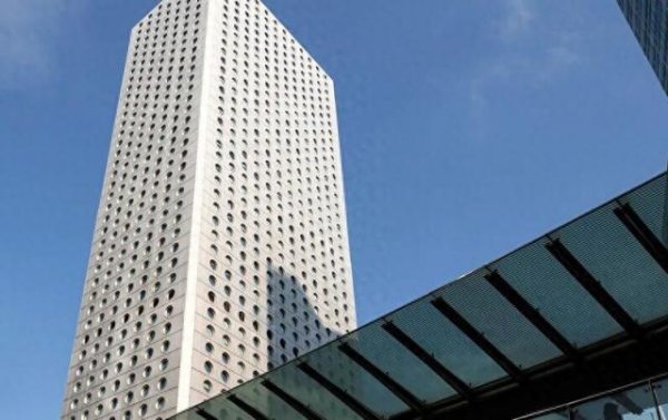 财富牛 马云抄底买楼，低调家族暴赚54亿